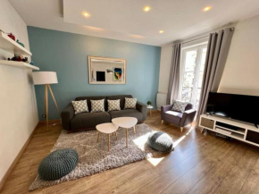 Newly renovated spacious apartment in Montorgeuil area